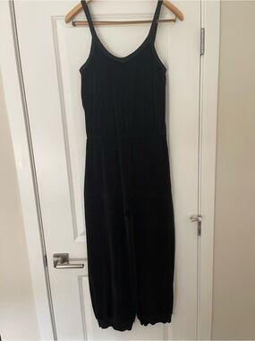 Suzi Kondi Black Sleeveless Romper with Branded Tag